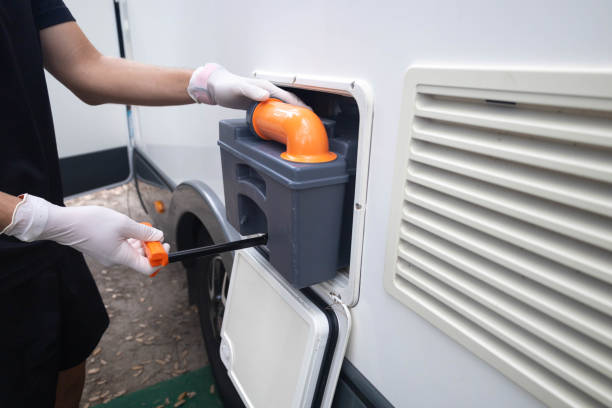 Best Portable toilet rental cost  in Creola, AL
